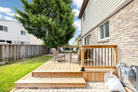 26 Mayfair Crescent Brampton ON L6S 3N4