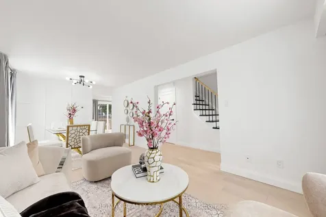 26 Mayfair Crescent Brampton ON L6S 3N4