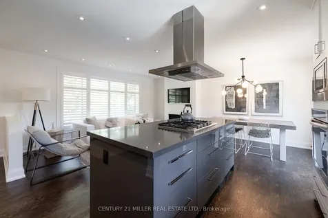 1171 Tisdale Street Oakville ON L6L 2S9