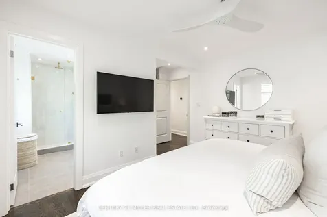 1171 Tisdale Street Oakville ON L6L 2S9