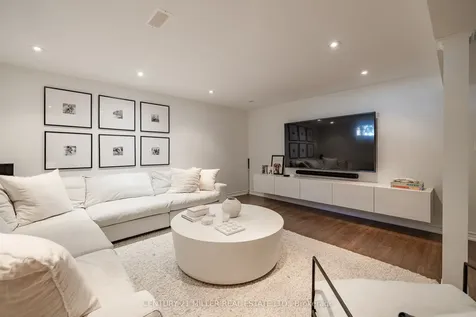 1171 Tisdale Street Oakville ON L6L 2S9