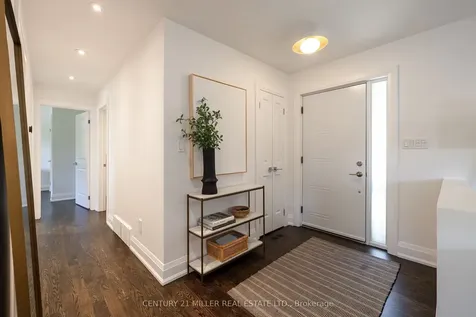 1171 Tisdale Street Oakville ON L6L 2S9