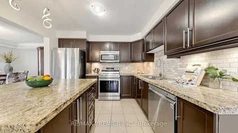 7 Stemford Road Brampton ON L7A 0S5