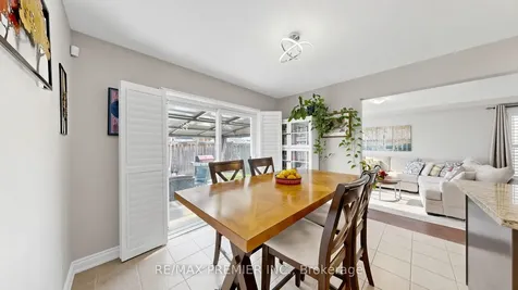 7 Stemford Road Brampton ON L7A 0S5