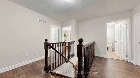 7 Stemford Road Brampton ON L7A 0S5
