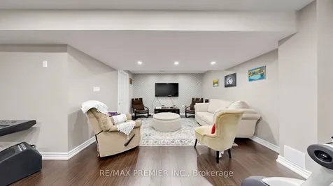7 Stemford Road Brampton ON L7A 0S5