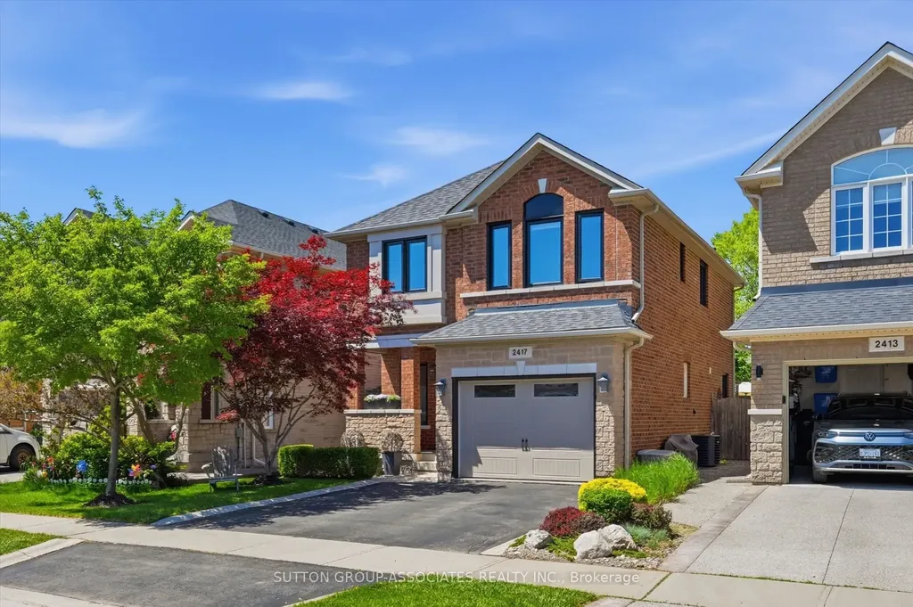 2417 Hilda Drive Oakville ON L6H 7N5