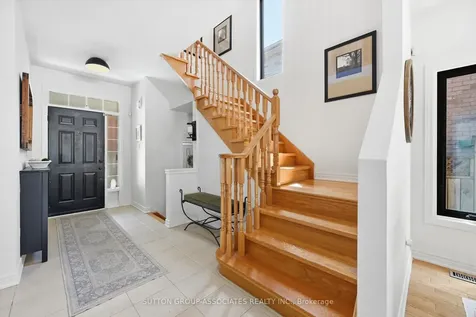 2417 Hilda Drive Oakville ON L6H 7N5