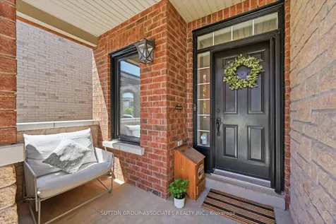 2417 Hilda Drive Oakville ON L6H 7N5