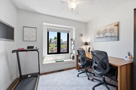 2417 Hilda Drive Oakville ON L6H 7N5