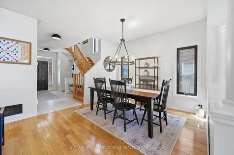 2417 Hilda Drive Oakville ON L6H 7N5