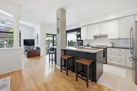 2417 Hilda Drive Oakville ON L6H 7N5