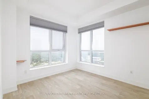 7 Mabelle Avenue Toronto ON M5T 0C9