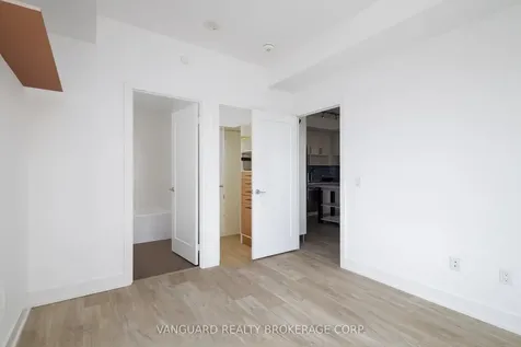 7 Mabelle Avenue Toronto ON M5T 0C9