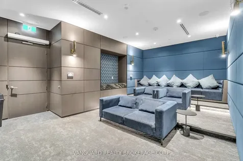 7 Mabelle Avenue Toronto ON M5T 0C9