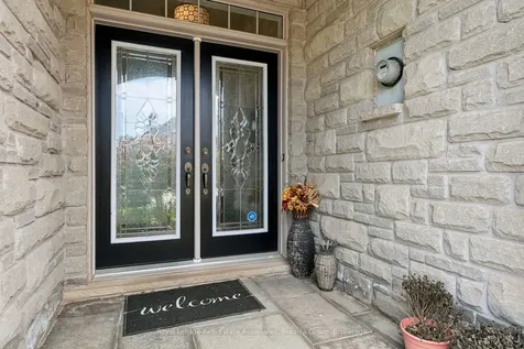2376 Wasaga Drive Oakville ON L6H 0B7
