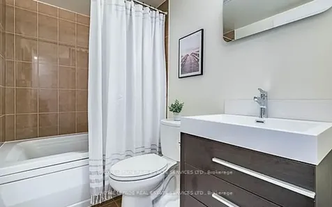 9 George Street N Brampton ON L6X 0T6