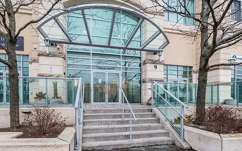 9 George Street N Brampton ON L6X 0T6