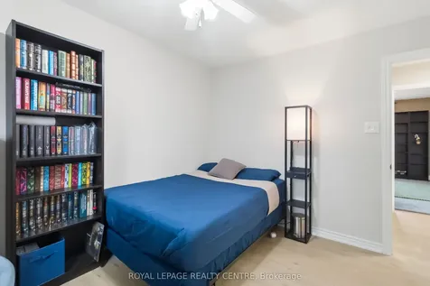 683 Woodward Avenue Milton ON L9T 3K4