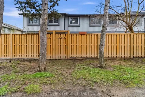 683 Woodward Avenue Milton ON L9T 3K4
