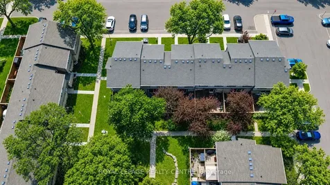 683 Woodward Avenue Milton ON L9T 3K4