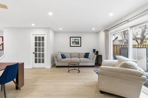 683 Woodward Avenue Milton ON L9T 3K4