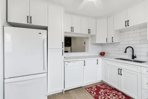 683 Woodward Avenue Milton ON L9T 3K4
