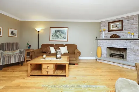 14 Kintyre Street Brampton ON L6Z 2Y4