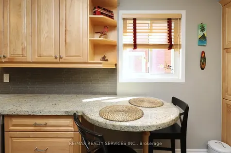 14 Kintyre Street Brampton ON L6Z 2Y4