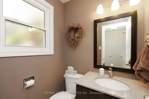 14 Kintyre Street Brampton ON L6Z 2Y4