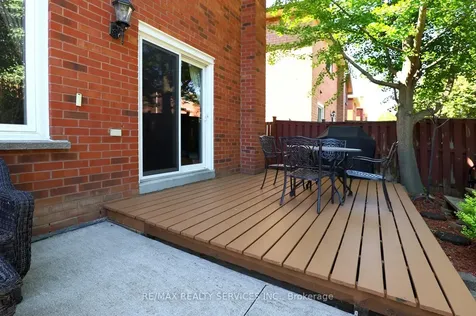 14 Kintyre Street Brampton ON L6Z 2Y4