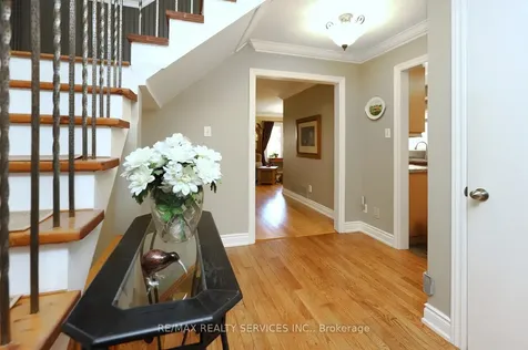14 Kintyre Street Brampton ON L6Z 2Y4