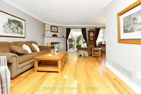 14 Kintyre Street Brampton ON L6Z 2Y4