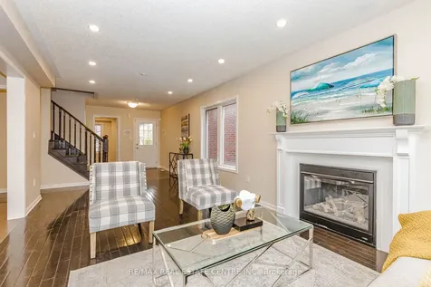 187 Lockwood Road Brampton ON L6Y 5W1