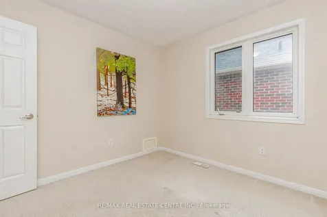 187 Lockwood Road Brampton ON L6Y 5W1