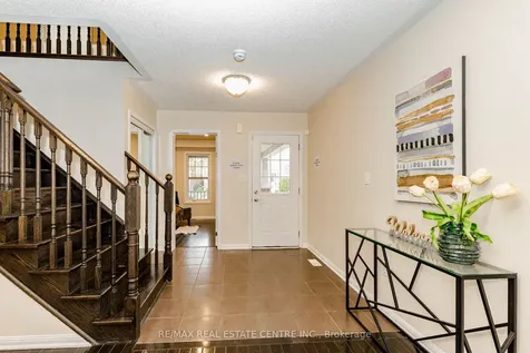 187 Lockwood Road Brampton ON L6Y 5W1