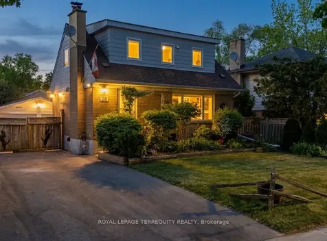 28 Crowland Drive Toronto ON M9W 2S4
