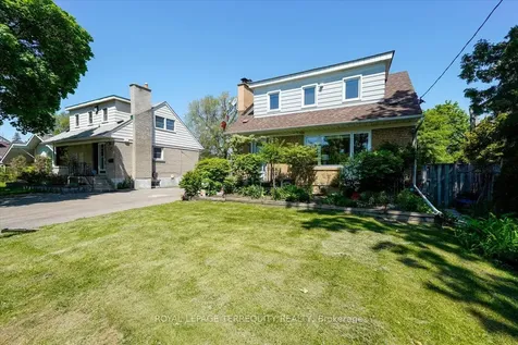 28 Crowland Drive Toronto ON M9W 2S4