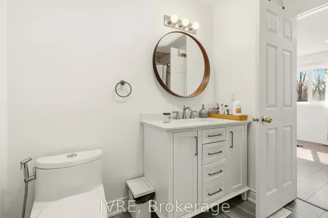 2918 Westbury Court Mississauga ON L5M 6B2