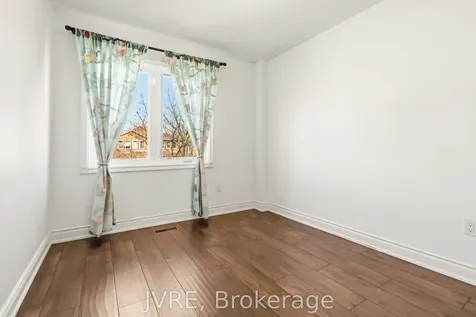 2918 Westbury Court Mississauga ON L5M 6B2