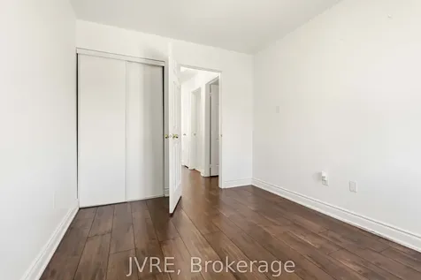 2918 Westbury Court Mississauga ON L5M 6B2