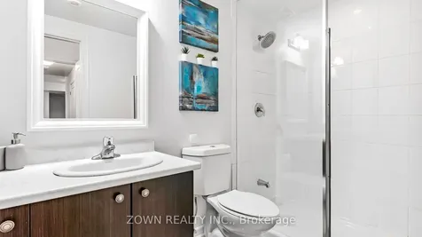 70 Eastwood Park Gardens Toronto ON M8W 0B2