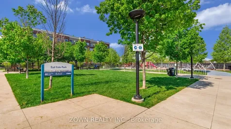 70 Eastwood Park Gardens Toronto ON M8W 0B2