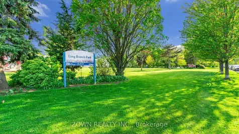 70 Eastwood Park Gardens Toronto ON M8W 0B2