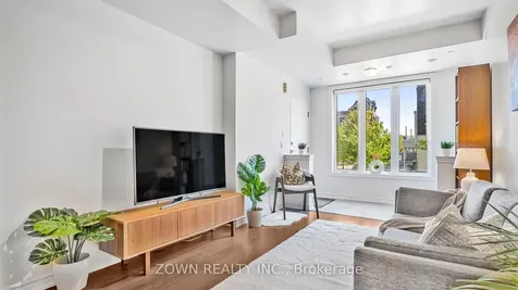 70 Eastwood Park Gardens Toronto ON M8W 0B2