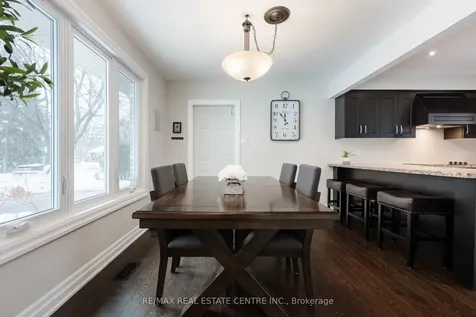 35 Treleaven Drive Brampton ON L6Y 1X7