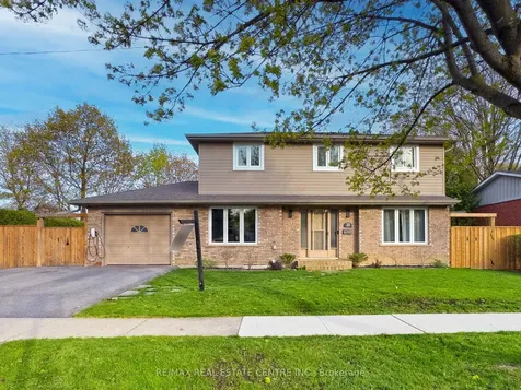 35 Treleaven Drive Brampton ON L6Y 1X7