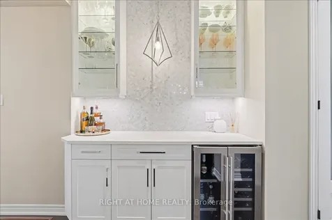 262 Nautical Boulevard Oakville ON L6L 0B9