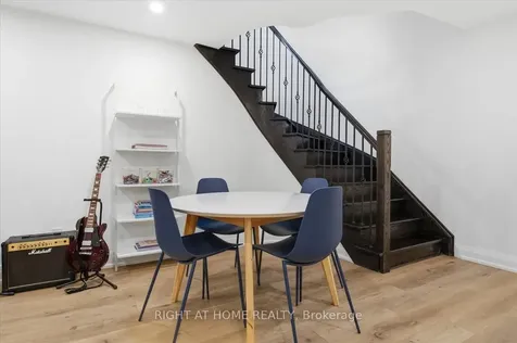 262 Nautical Boulevard Oakville ON L6L 0B9