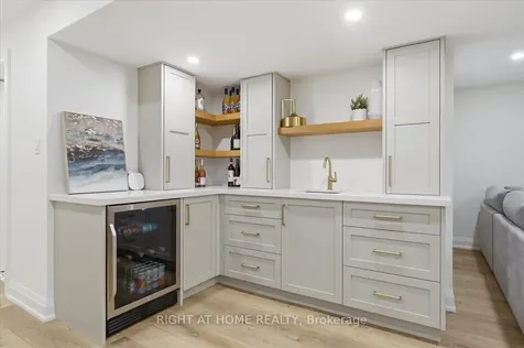 262 Nautical Boulevard Oakville ON L6L 0B9